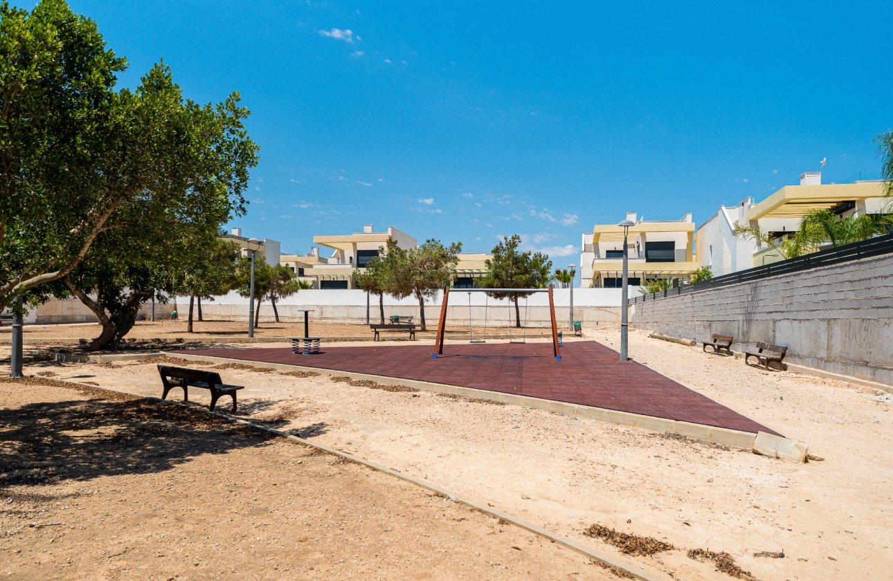 Revente - Villa - Los Montesinos