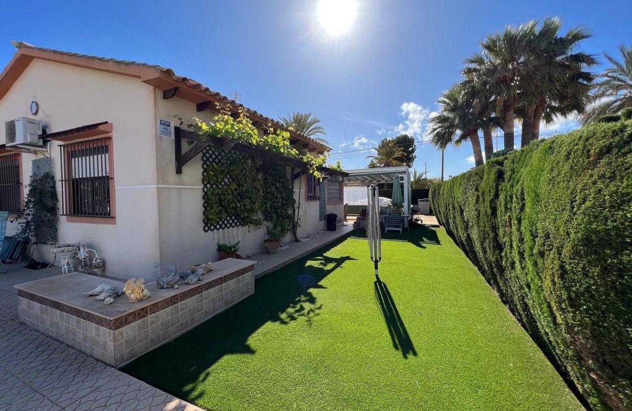 Revente - Villa - Cabo Roig