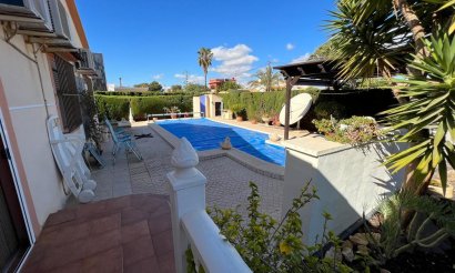 Revente - Villa - Cabo Roig