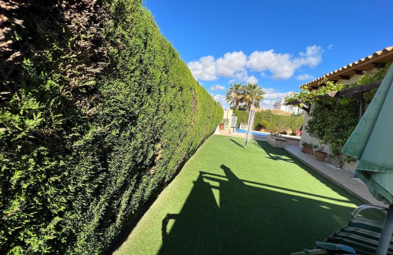 Revente - Villa - Cabo Roig