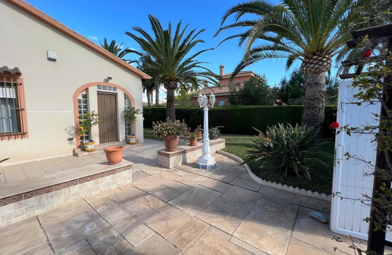 Revente - Villa - Cabo Roig