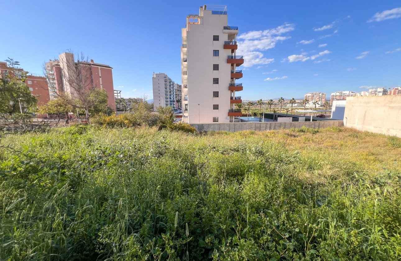 Resale - Plot / Land - Guardamar del Segura - Guardamar