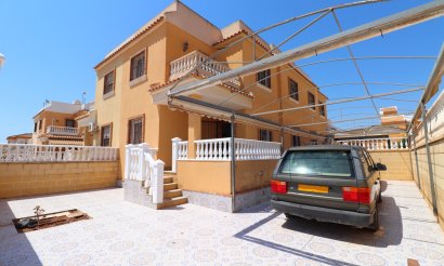 Resale - Townhouse - Ciudad Quesada - Lo Marabu