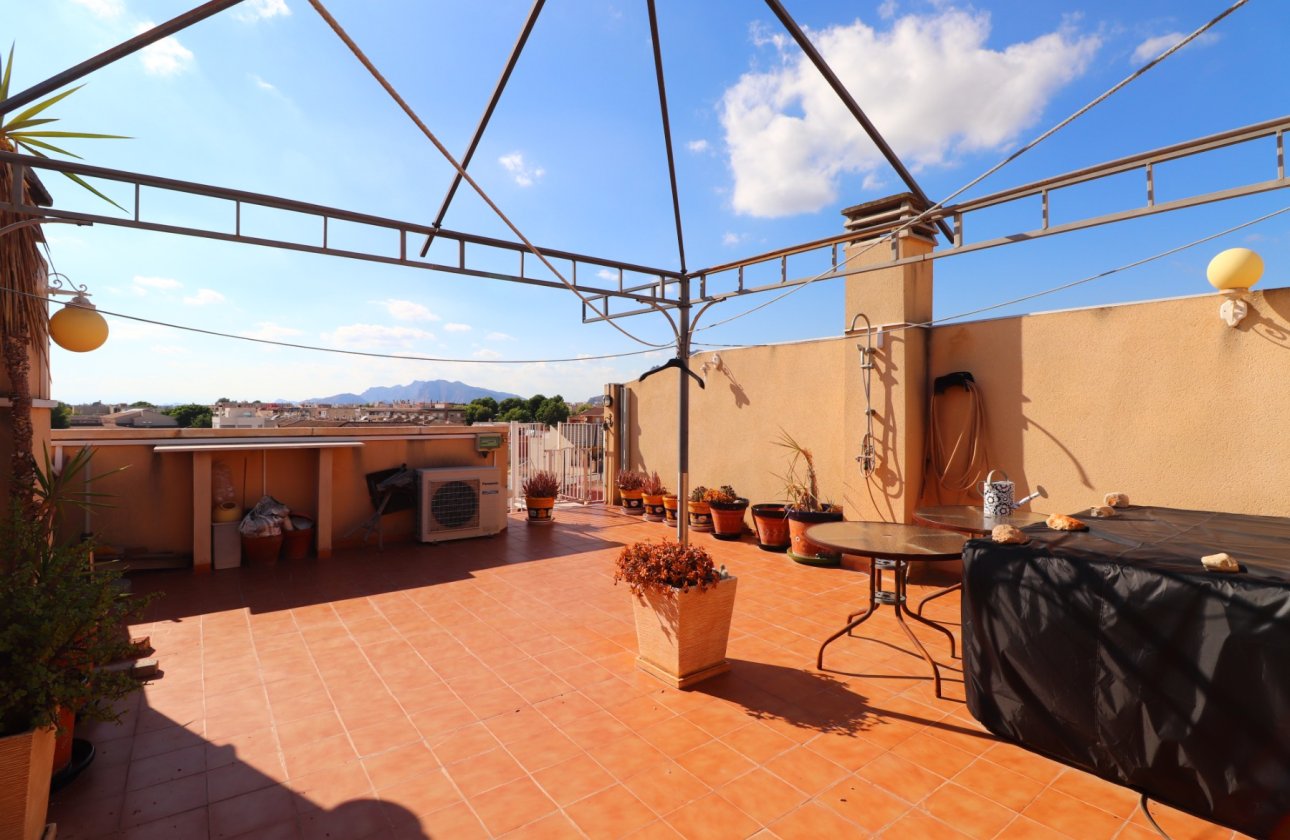 Resale - Apartment / flat - Rafal - Rafal - Town