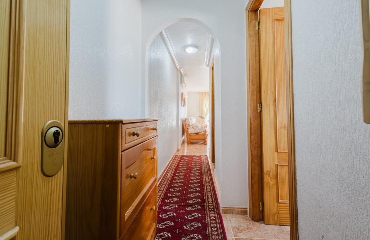 Resale - Apartment / flat - Torrevieja - Parque de Las Naciones