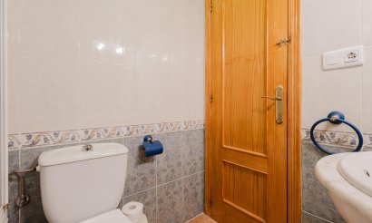 Resale - Apartment / flat - Torrevieja - Parque de Las Naciones