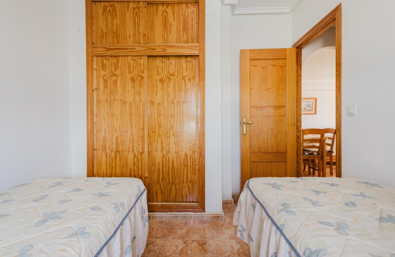 Resale - Apartment / flat - Torrevieja - Parque de Las Naciones
