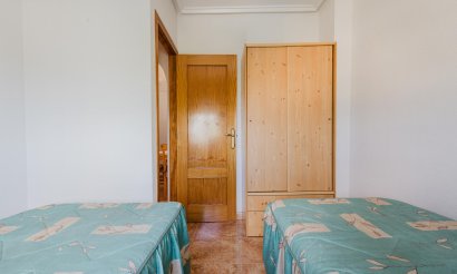 Resale - Apartment / flat - Torrevieja - Parque de Las Naciones