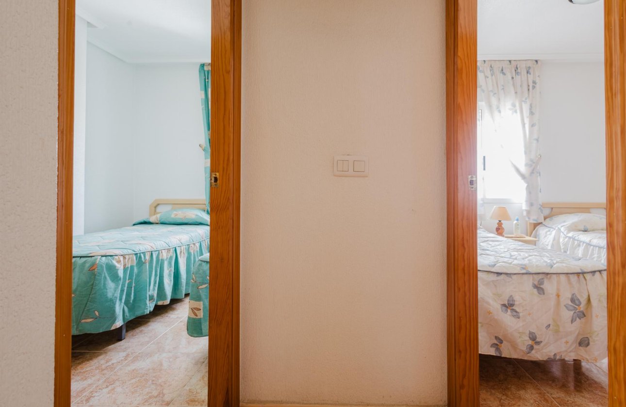 Resale - Apartment / flat - Torrevieja - Parque de Las Naciones