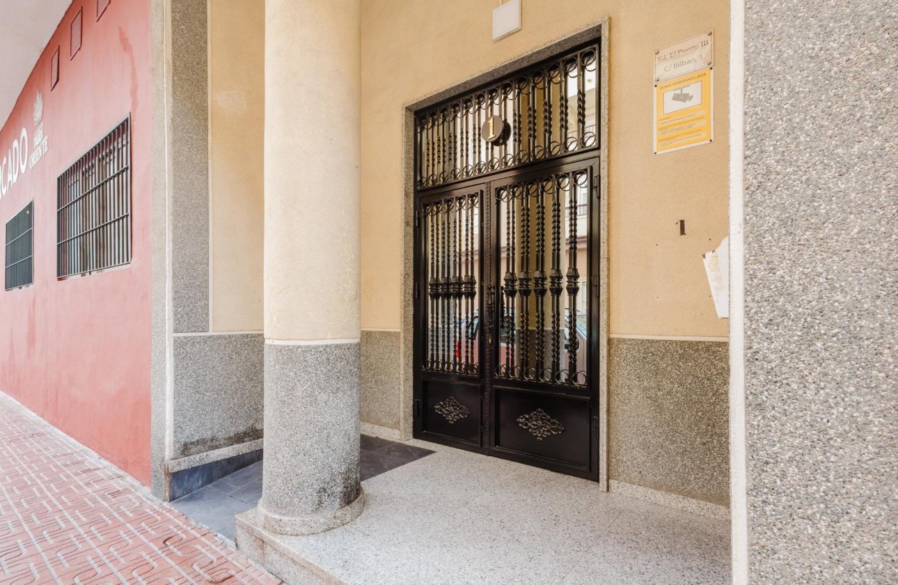 Resale - Apartment / flat - Torrevieja - Parque de Las Naciones