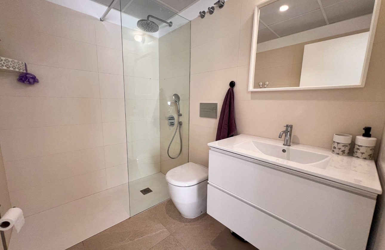 Resale - Apartment / flat - Torrevieja - Los Balcones