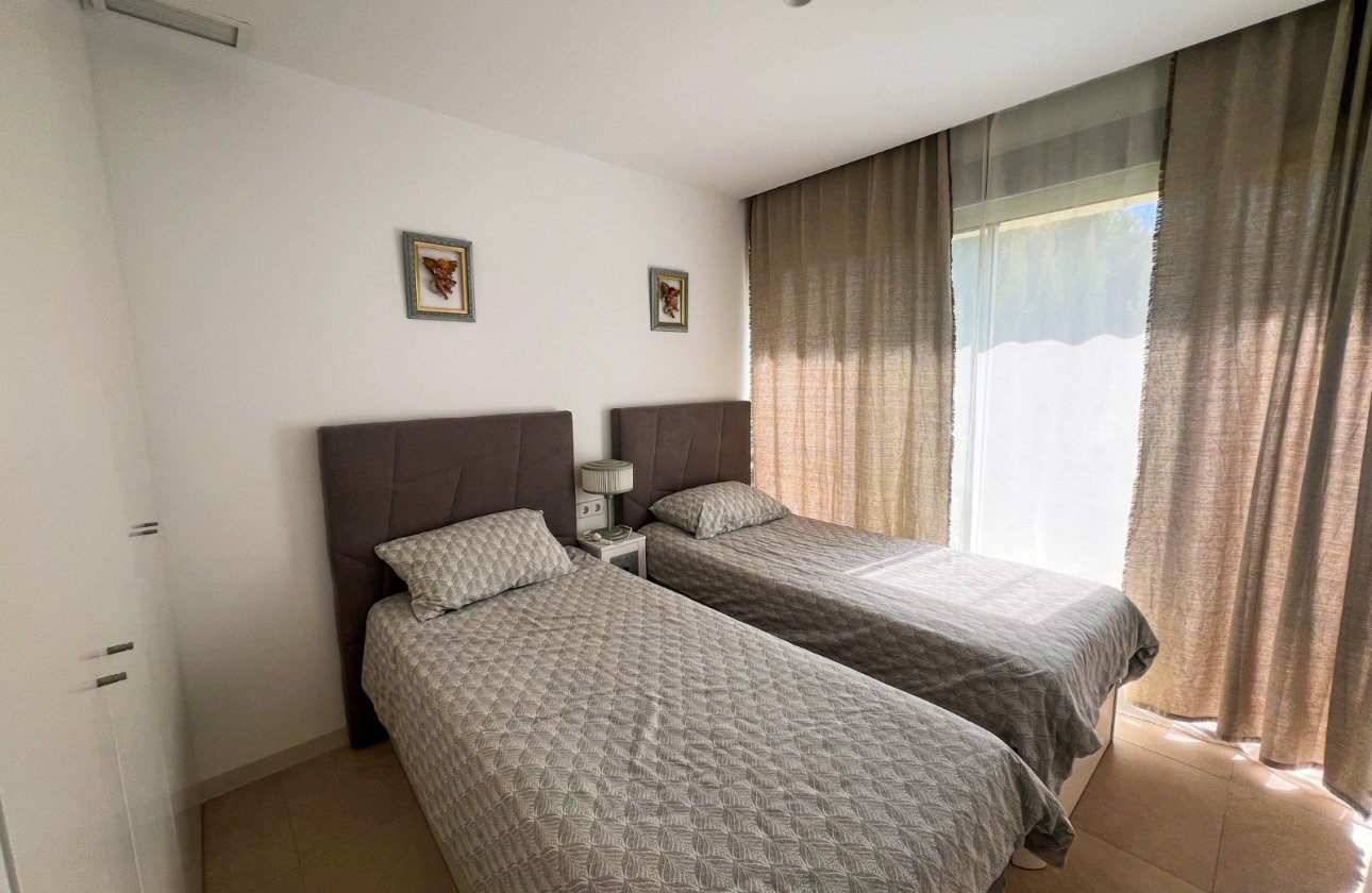 Resale - Apartment / flat - Torrevieja - Los Balcones