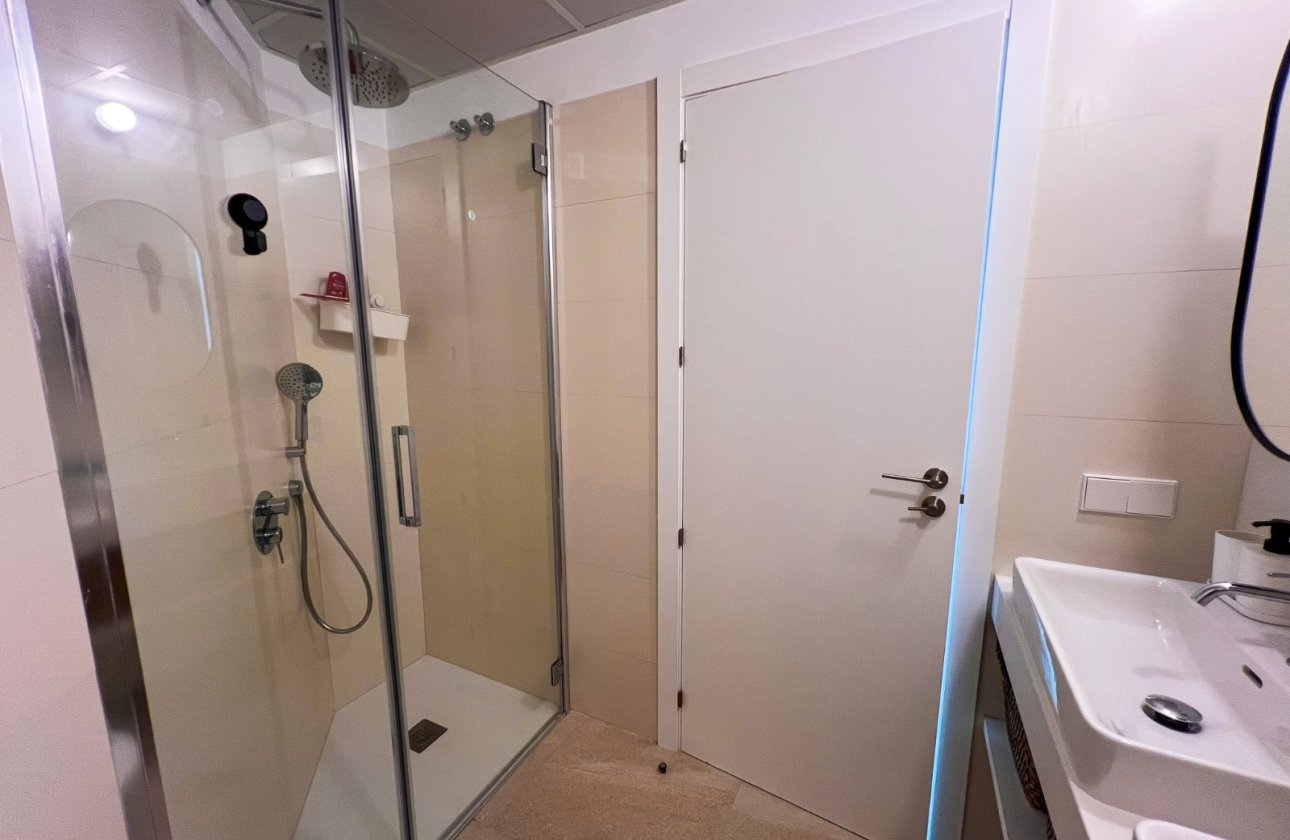 Resale - Apartment / flat - Torrevieja - Los Balcones