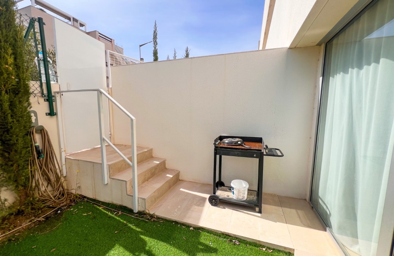 Resale - Apartment / flat - Torrevieja - Los Balcones