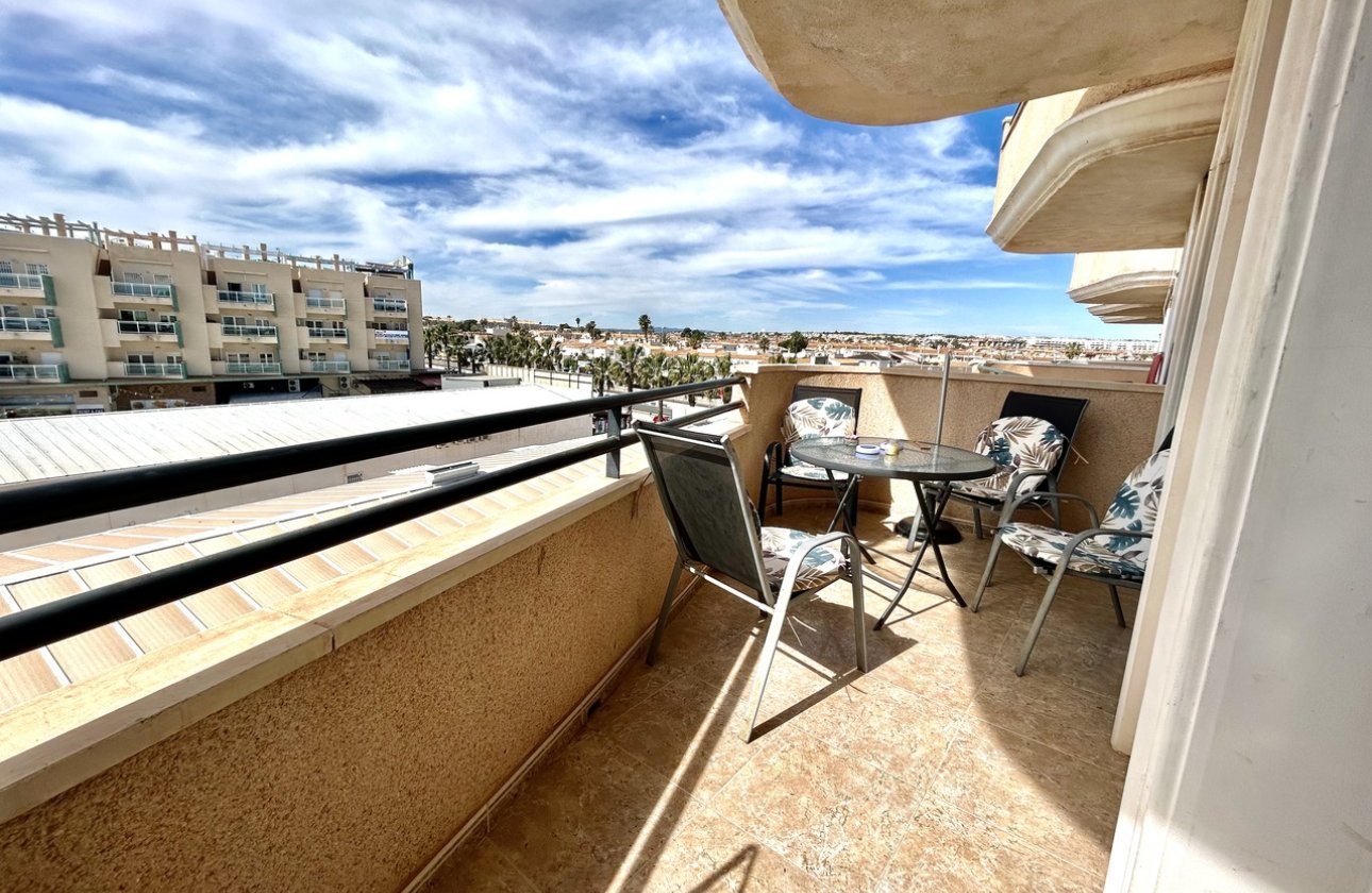 Resale - Apartment / flat - Cabo Roig