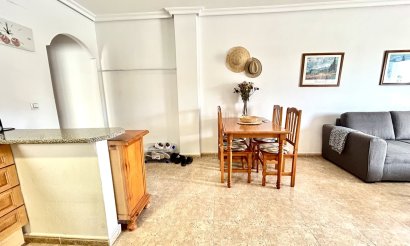 Resale - Apartment / flat - Cabo Roig