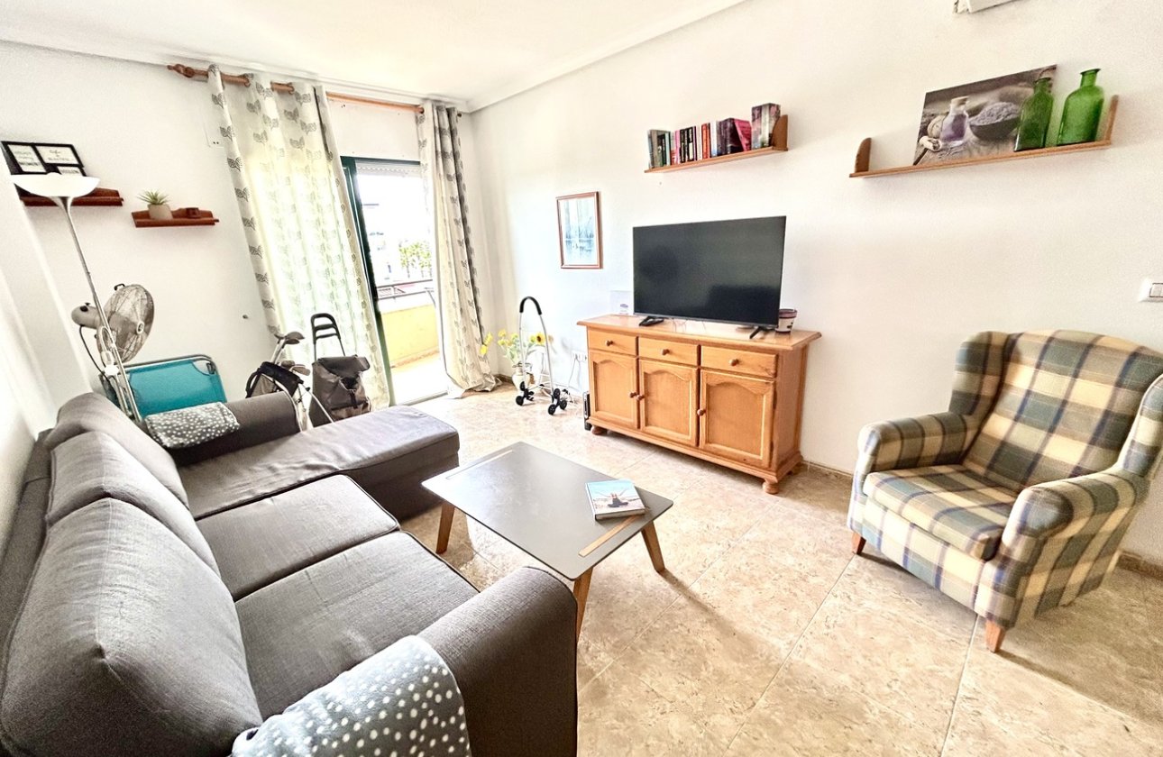 Resale - Apartment / flat - Cabo Roig