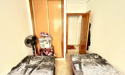 Resale - Apartment / flat - Cabo Roig