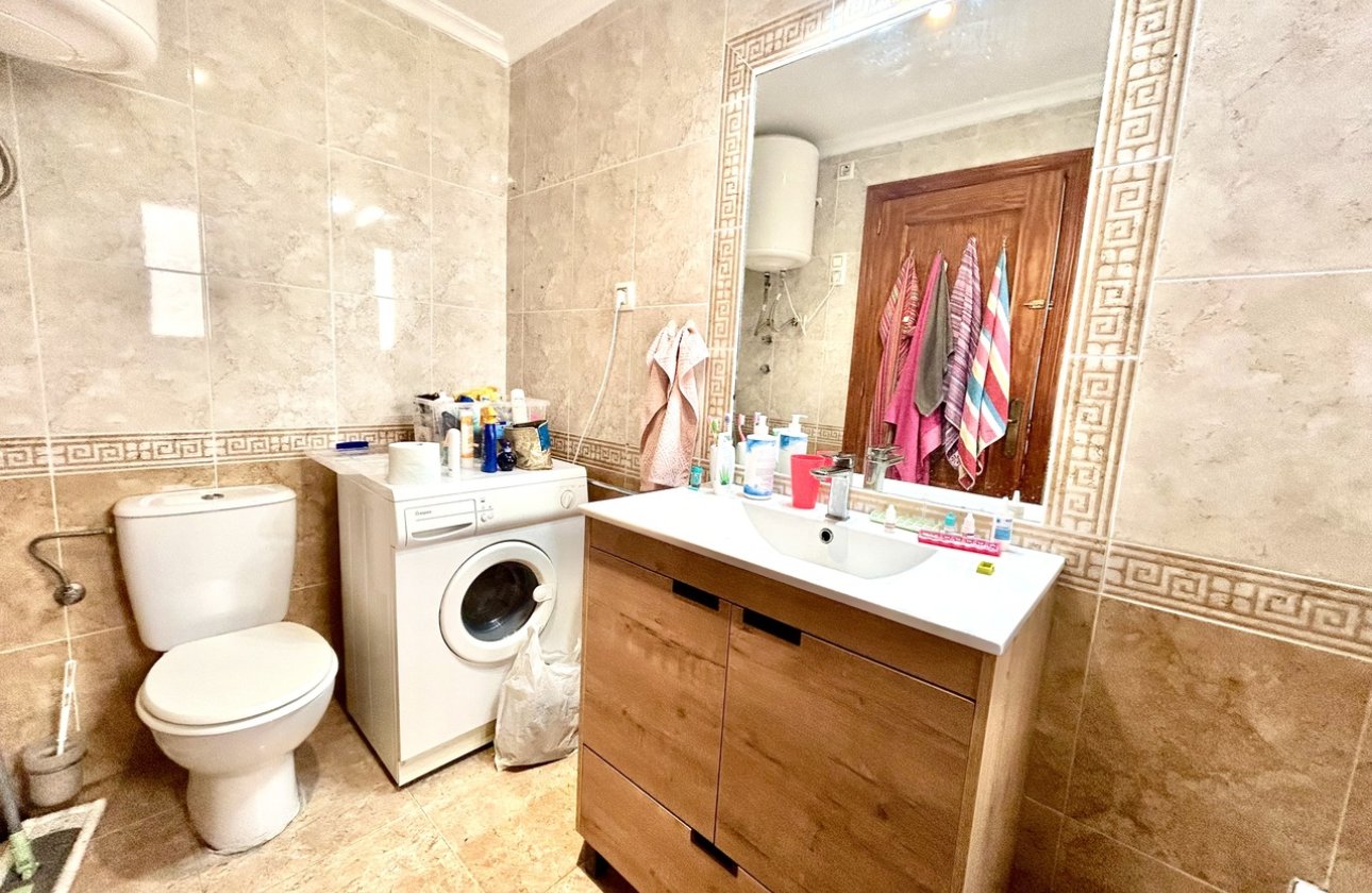 Resale - Apartment / flat - Cabo Roig