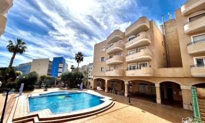 Resale - Apartment / flat - Cabo Roig