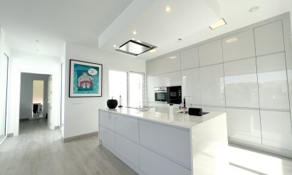 Resale - Villa - Las Colinas Golf Resort