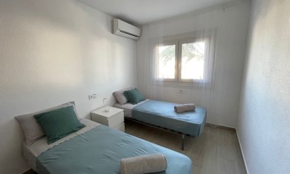 Resale - Apartment / flat - Cabo Roig