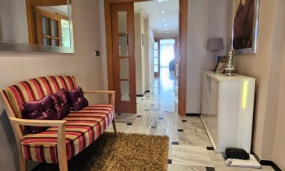 Resale - Apartment / flat - Benidorm - Levante