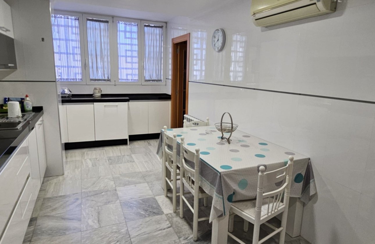 Resale - Apartment / flat - Benidorm - Levante