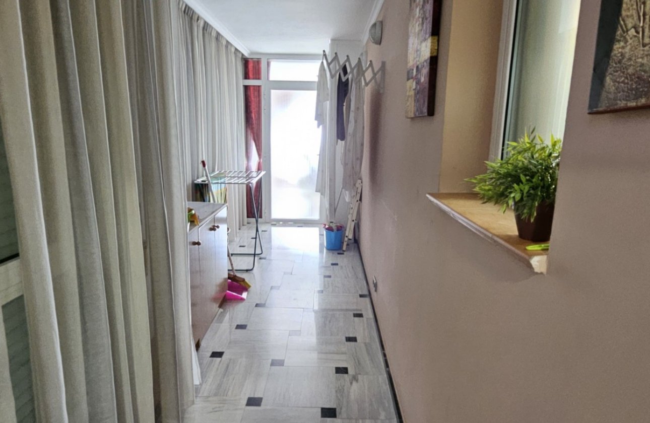 Resale - Apartment / flat - Benidorm - Levante