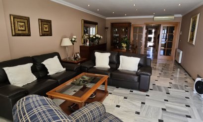 Resale - Apartment / flat - Benidorm - Levante