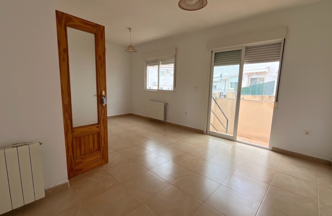 Resale - Townhouse - Polop - Urbanizaciones