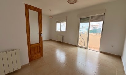 Resale - Townhouse - Polop - Urbanizaciones