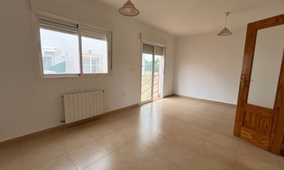 Resale - Townhouse - Polop - Urbanizaciones