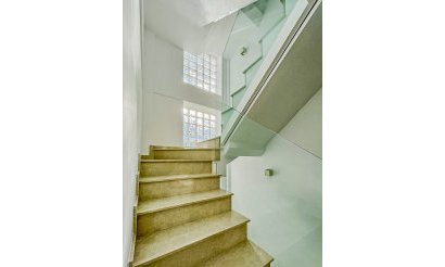 Resale - Villa - La Nucía - Montebello