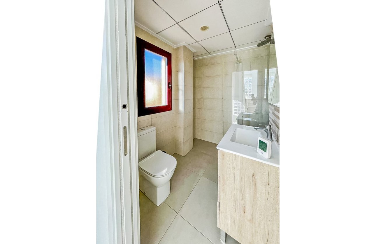 Resale - Villa - La Nucía - Montebello