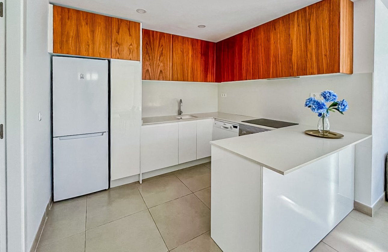 Resale - Villa - La Nucía - Montebello