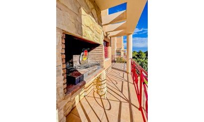 Resale - Villa - La Nucía - Montebello