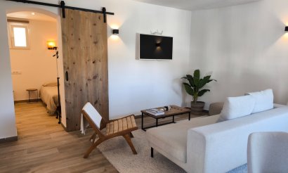 Resale - Villa - Benissa - La Fustera