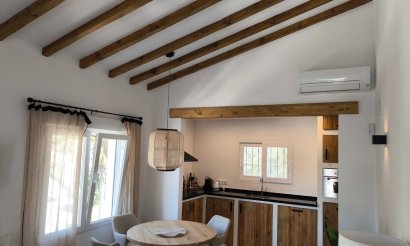 Resale - Villa - Benissa - La Fustera