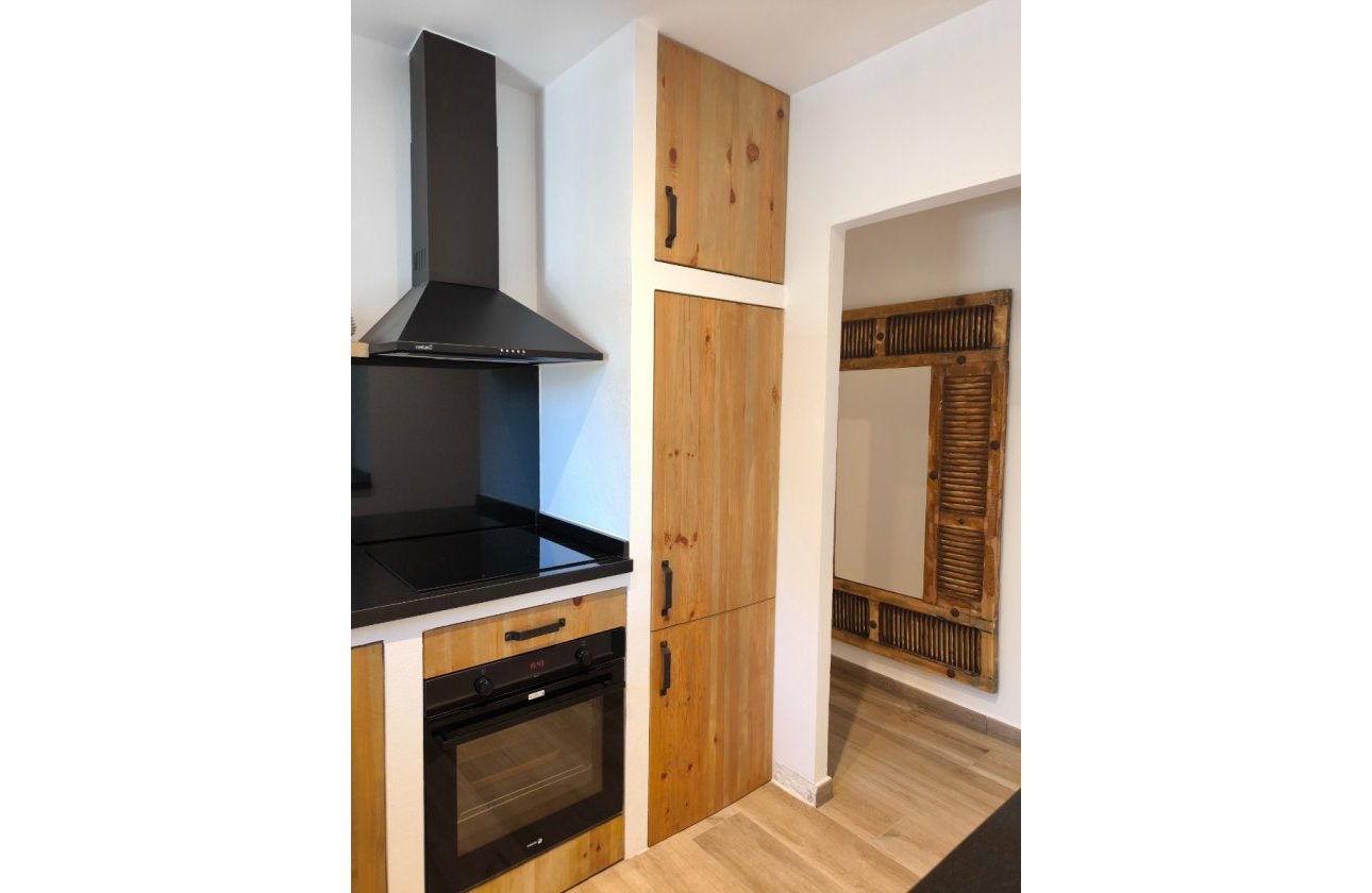 Resale - Villa - Benissa - La Fustera