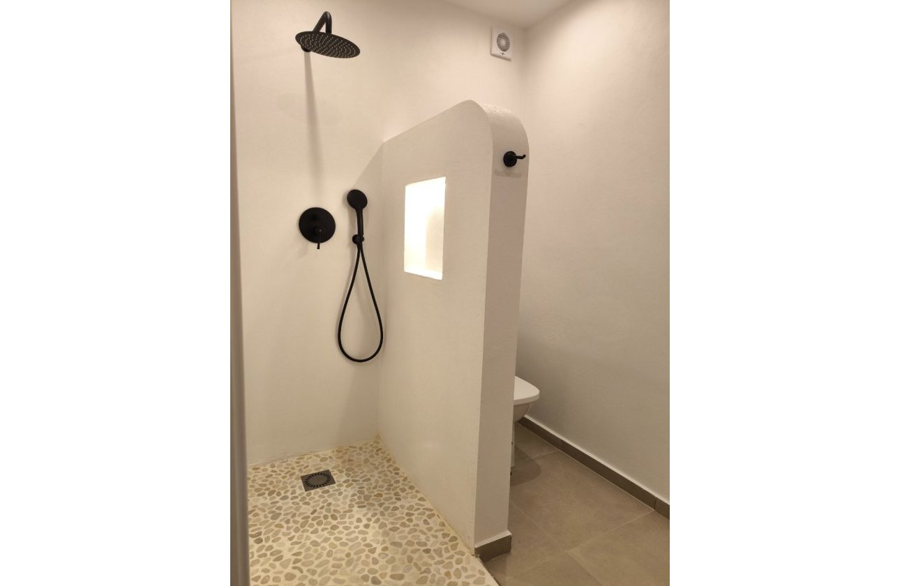 Resale - Villa - Benissa - La Fustera