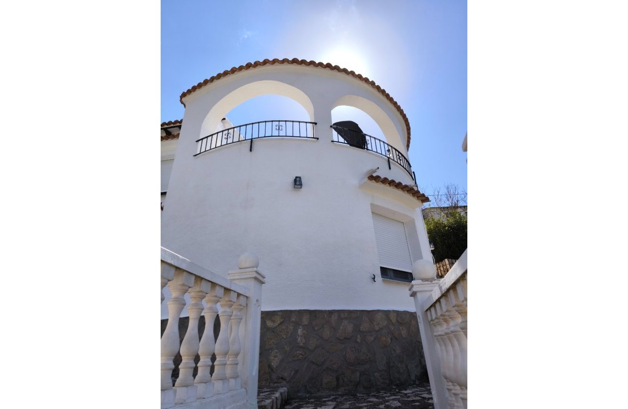 Resale - Villa - Benissa - La Fustera