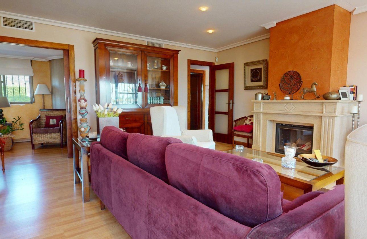 Reventa - Villa - Aguilas