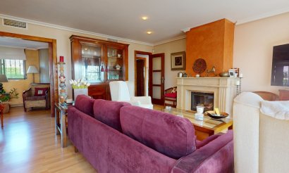 Reventa - Villa - Aguilas