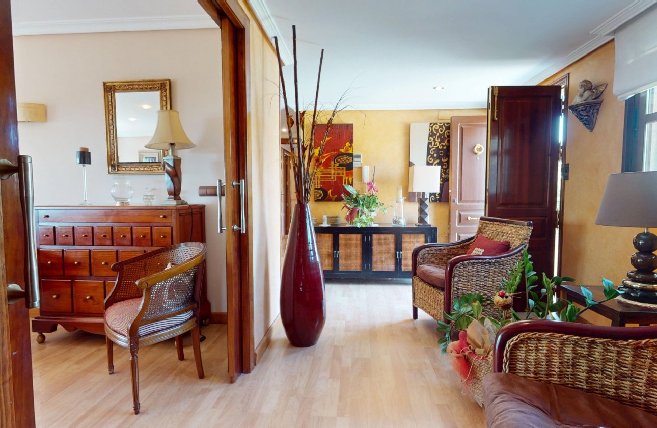 Reventa - Villa - Aguilas