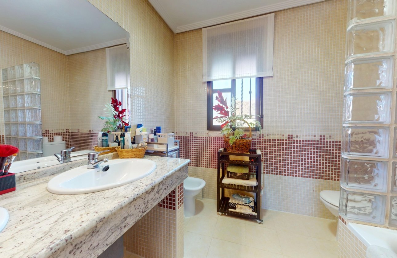 Reventa - Villa - Aguilas