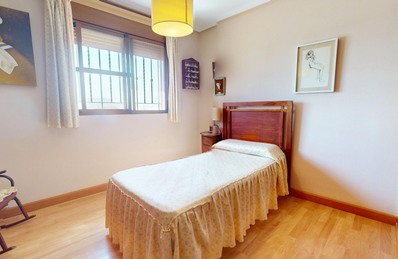 Reventa - Villa - Aguilas