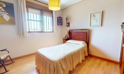 Reventa - Villa - Aguilas