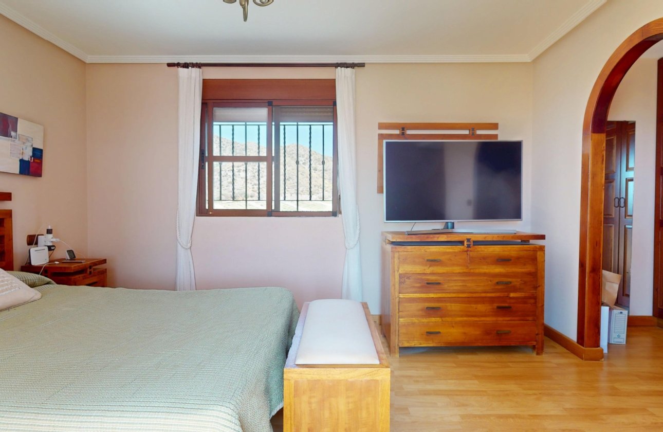 Reventa - Villa - Aguilas