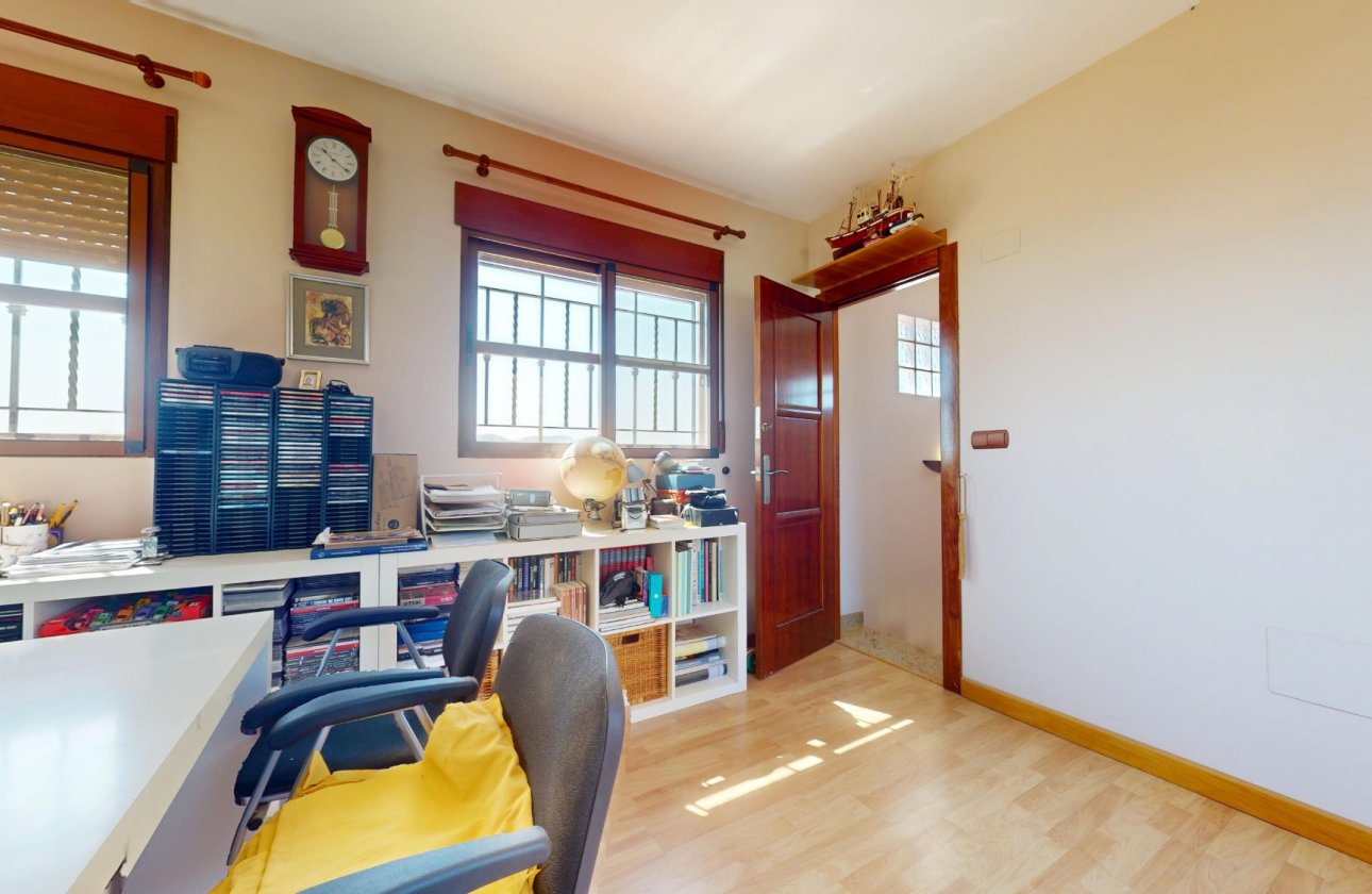 Reventa - Villa - Aguilas